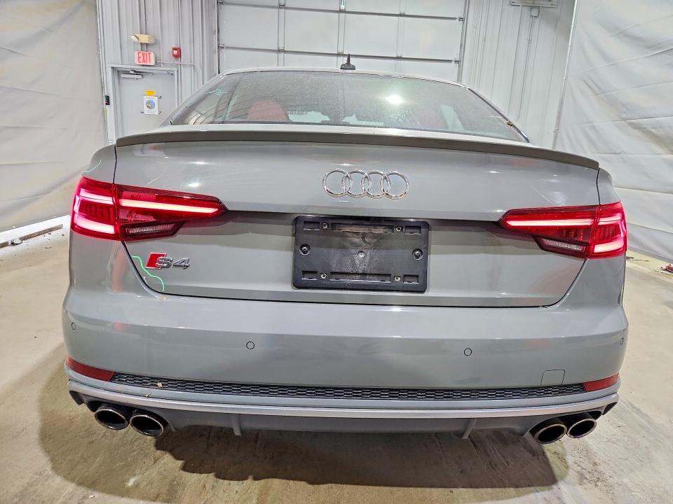 53785496 :رقم المزاد ، WAUB4AF49KA003731 vin ، 2019 Audi S4 مزاد بيع