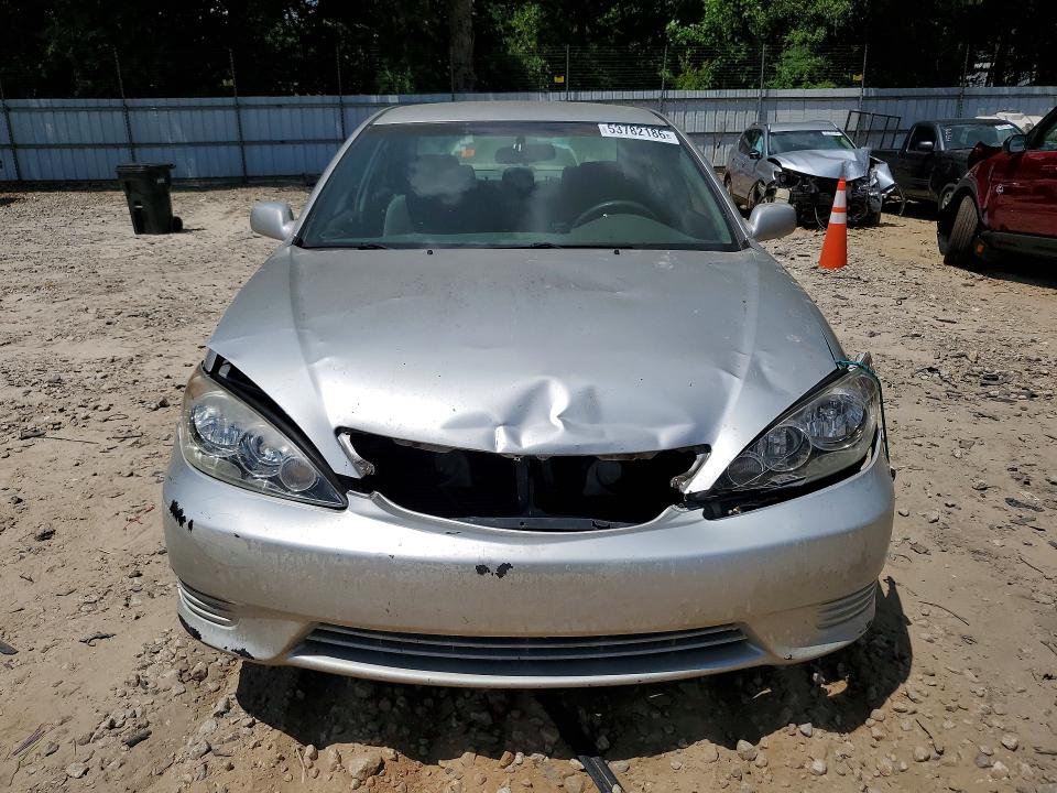 53782186 :رقم المزاد ، 4T1BE32K65U951051 vin ، 2005 Toyota Camry مزاد بيع