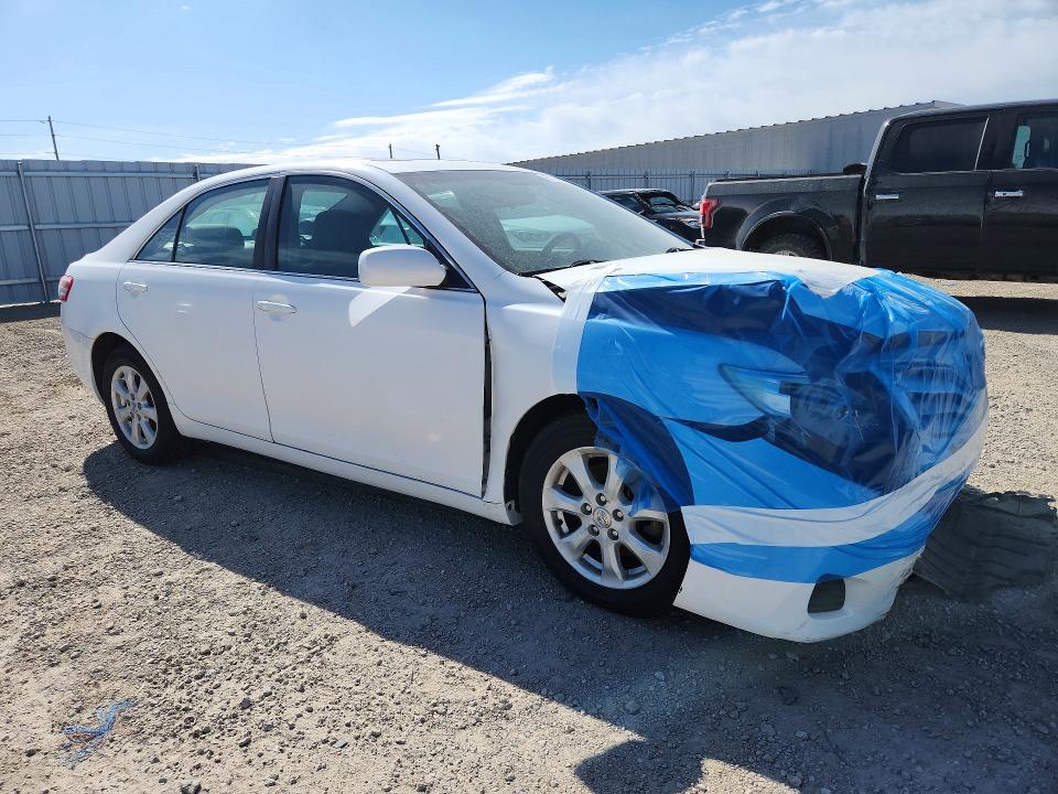 50779036 :رقم المزاد ، 4T1BF3EK0AU570069 vin ، 2010 Toyota Camry مزاد بيع