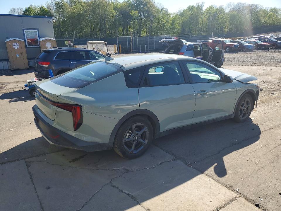 2026 Kia K4 მანქანა იყიდება აუქციონზე, vin: 3KPFT4DE8TE255389, აუქციონის ნომერი: 53187056