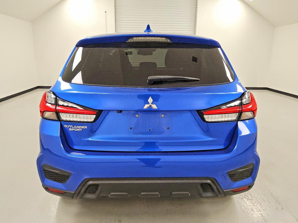 53185186 :رقم المزاد ، JA4APUAU0MU001151 vin ، 2021 Mitsubishi Outlander Sport مزاد بيع