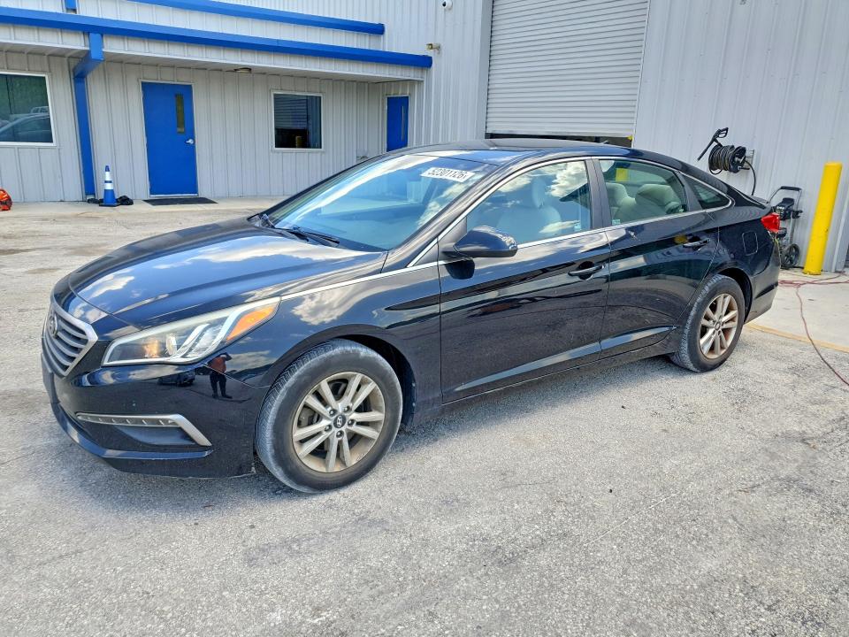 52301126 :رقم المزاد ، 5NPE24AFXFH024098 vin ، 2015 Hyundai Sonata مزاد بيع