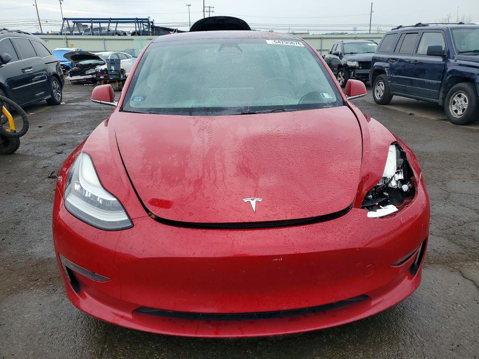 54295676 :رقم المزاد ، 5YJ3E1EB6JF111475 vin ، 2018 Tesla Model 3 مزاد بيع
