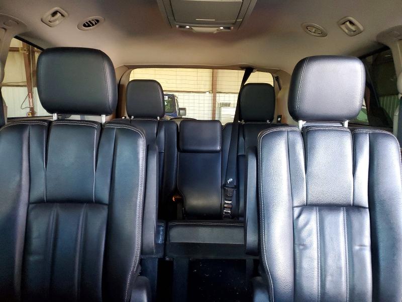 53429796 :رقم المزاد ، 2C4RC1BG8DR632402 vin ، 2013 Chrysler Town & Country مزاد بيع