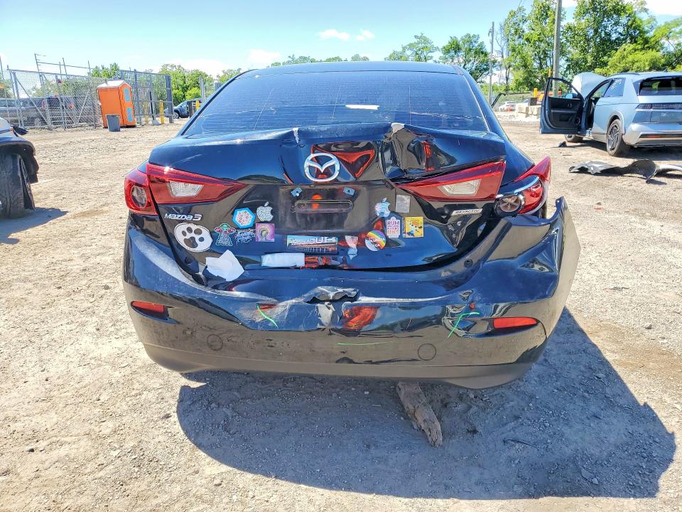 53268996 :رقم المزاد ، 3MZBN1U7XJM161894 vin ، 2018 Mazda 3 مزاد بيع