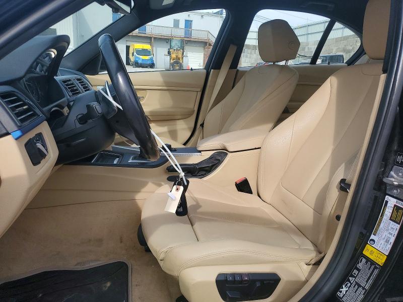2013 Bmw 328 მანქანა იყიდება აუქციონზე, vin: WBA3B3C56DF533115, აუქციონის ნომერი: 53333926