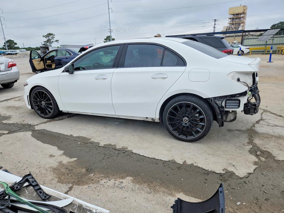 2022 Mercedes-benz A მანქანა იყიდება აუქციონზე, vin: W1K3G4EB5NJ367767, აუქციონის ნომერი: 52526506