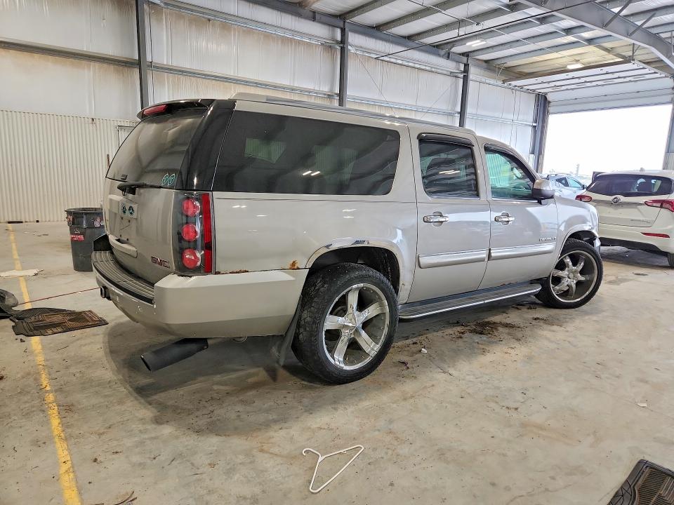 2007 Gmc Yukon Xl მანქანა იყიდება აუქციონზე, vin: 1GKFK668X7J267675, აუქციონის ნომერი: 54942956