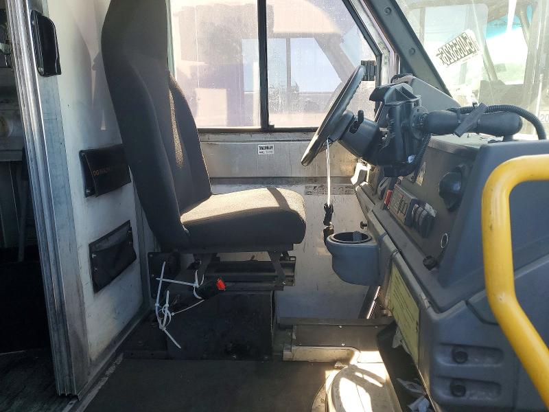 2013 Isuzu Npr მანქანა იყიდება აუქციონზე, vin: JALB4T172D7W01089, აუქციონის ნომერი: 54055826