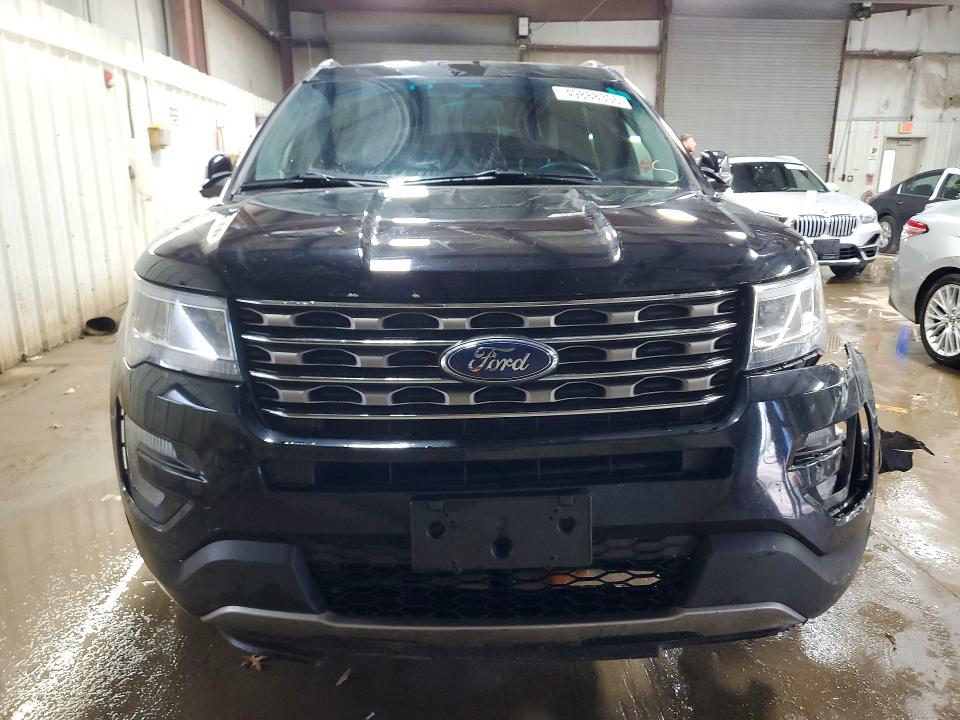 Продажа на аукционе авто 2017 Ford Explorer, vin: 1FM5K8D80HGB04758, номер лота: 49888306