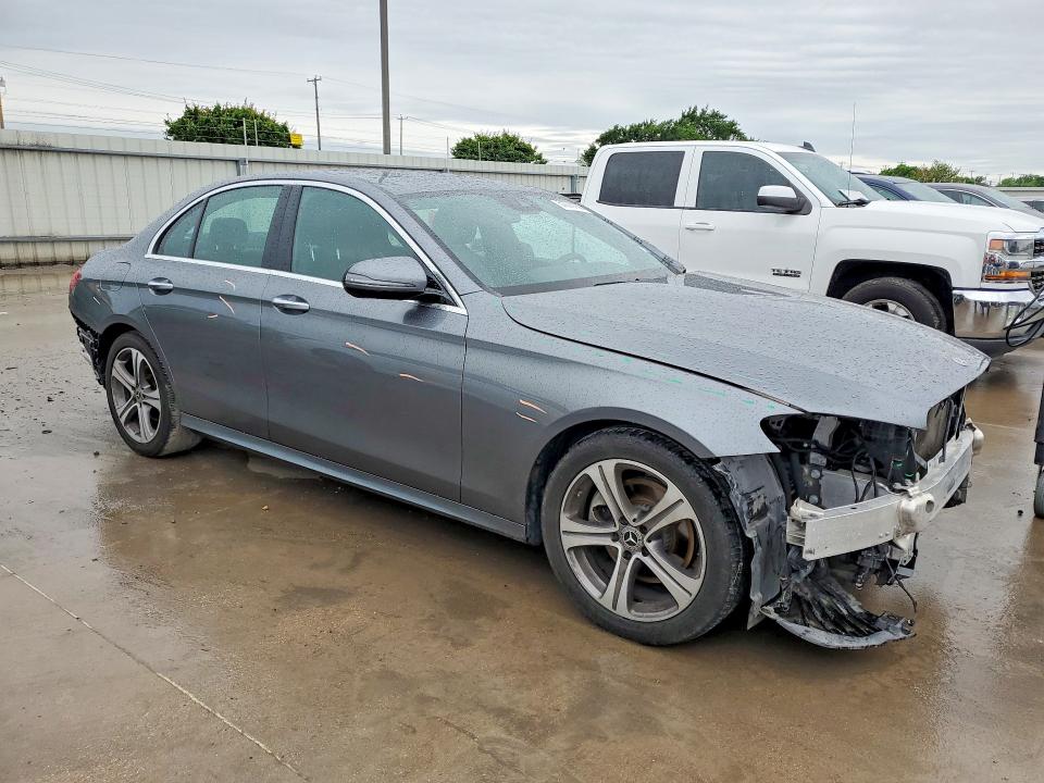 Aukcja sprzedaży 2019 Mercedes-benz E, vin: WDDZF4JB7KA664201, numer aukcji: 51375786