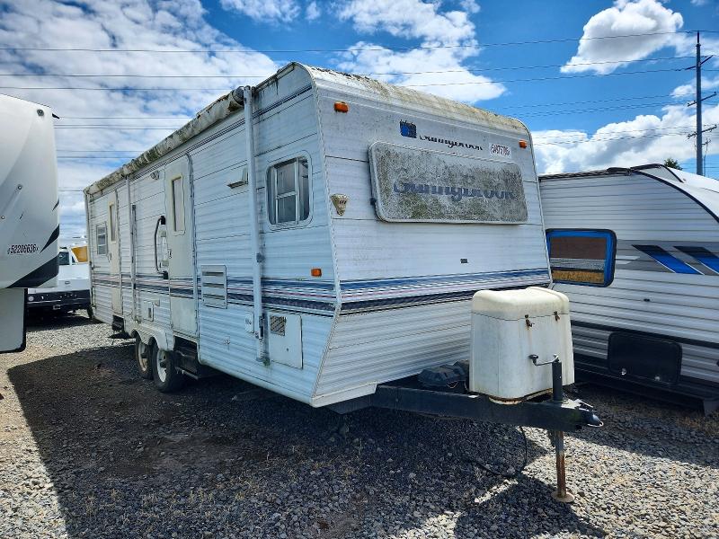 54975786 :رقم المزاد ، 4UBAS0N2721S31137 vin ، 2002 Sunnybrook Trailers مزاد بيع
