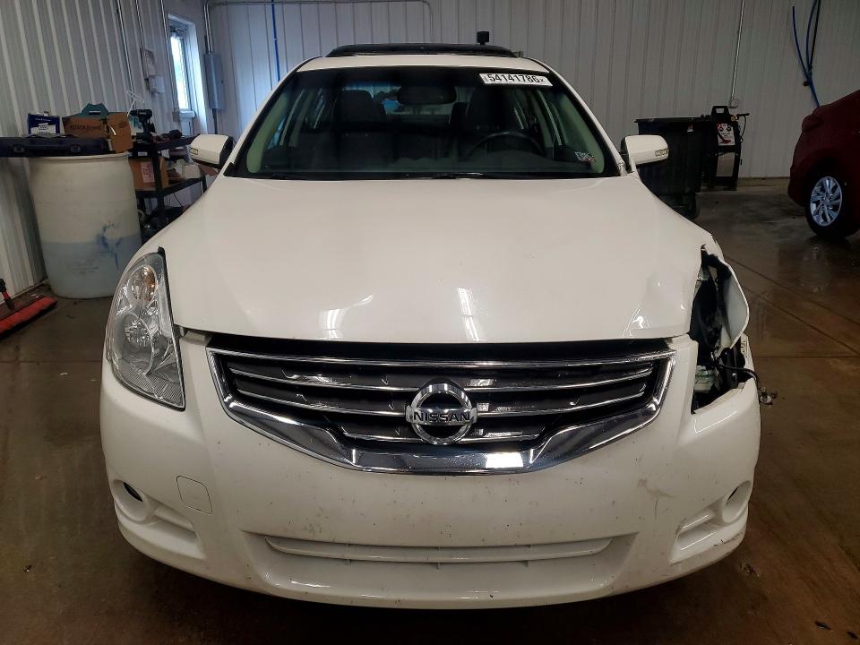 54141786 :رقم المزاد ، 1N4BL2AP2CC215847 vin ، 2012 Nissan Altima مزاد بيع