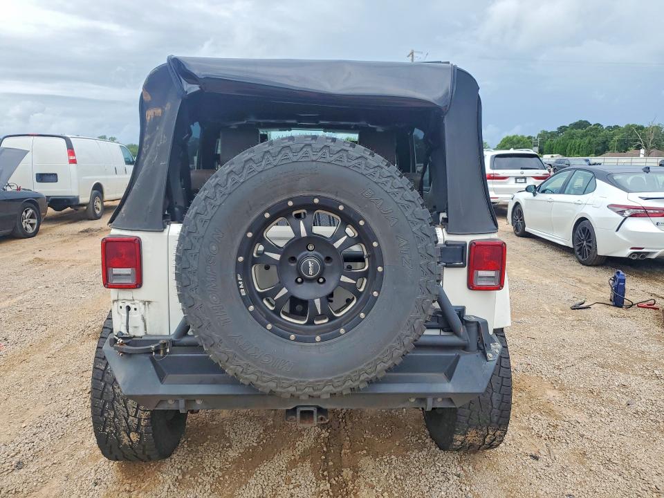 2010 Jeep Wrangler Unlimited მანქანა იყიდება აუქციონზე, vin: 1J4HA5H11AL156827, აუქციონის ნომერი: 55172396