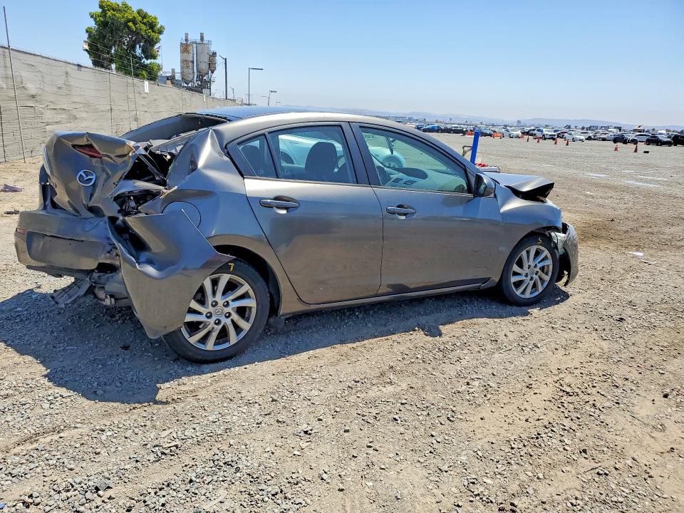 Продаж на аукціоні авто 2012 Mazda 3, vin: JM1BL1V84C1606047, номер лоту: 52484616