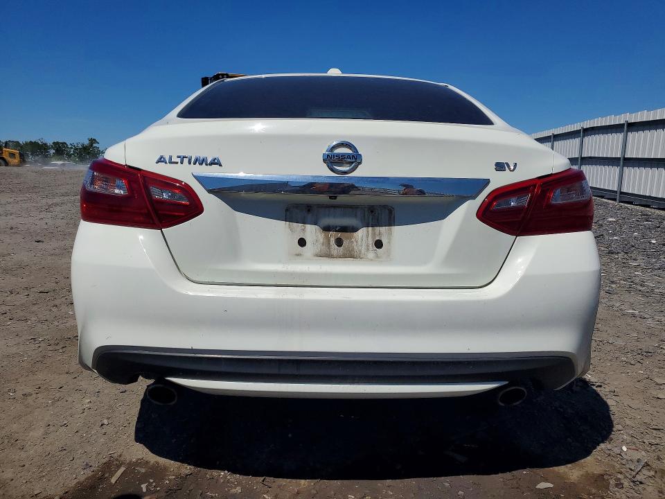 2018 Nissan Altima მანქანა იყიდება აუქციონზე, vin: 1N4AL3AP3JC173218, აუქციონის ნომერი: 53339986