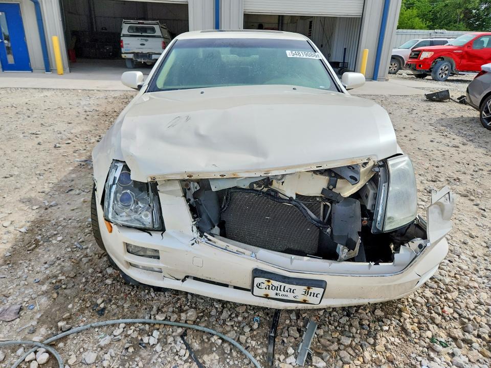 2007 Cadillac Sts მანქანა იყიდება აუქციონზე, vin: 1G6DW677370136044, აუქციონის ნომერი: 54819086