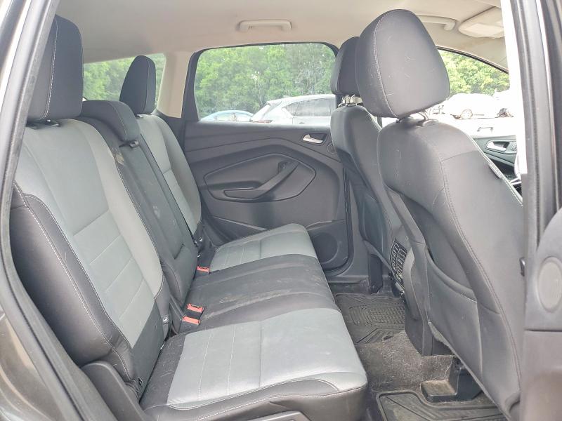 53045606 :رقم المزاد ، 1FMCU0GXXGUA88722 vin ، 2016 Ford Escape مزاد بيع