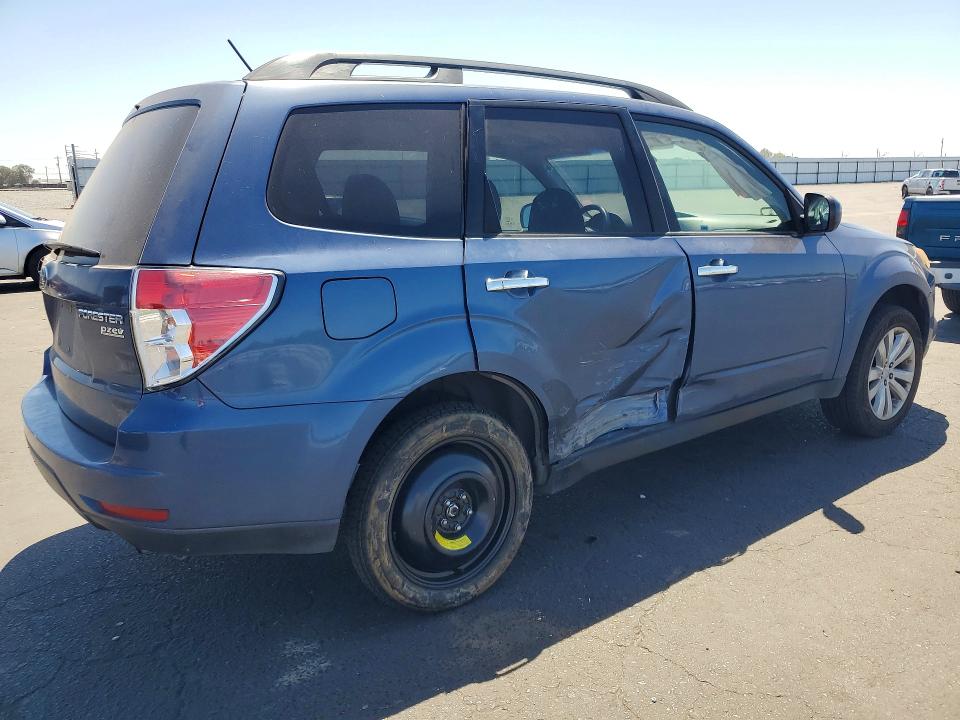 2011 Subaru Forester მანქანა იყიდება აუქციონზე, vin: JF2SHADC2BH704170, აუქციონის ნომერი: 53711426