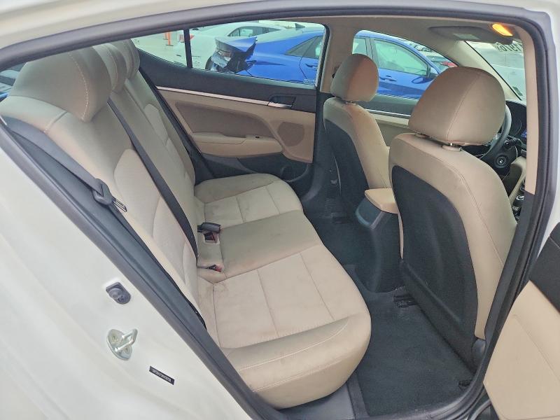 52411976 :رقم المزاد ، 5NPD84LF5KH426158 vin ، 2019 Hyundai Elantra مزاد بيع