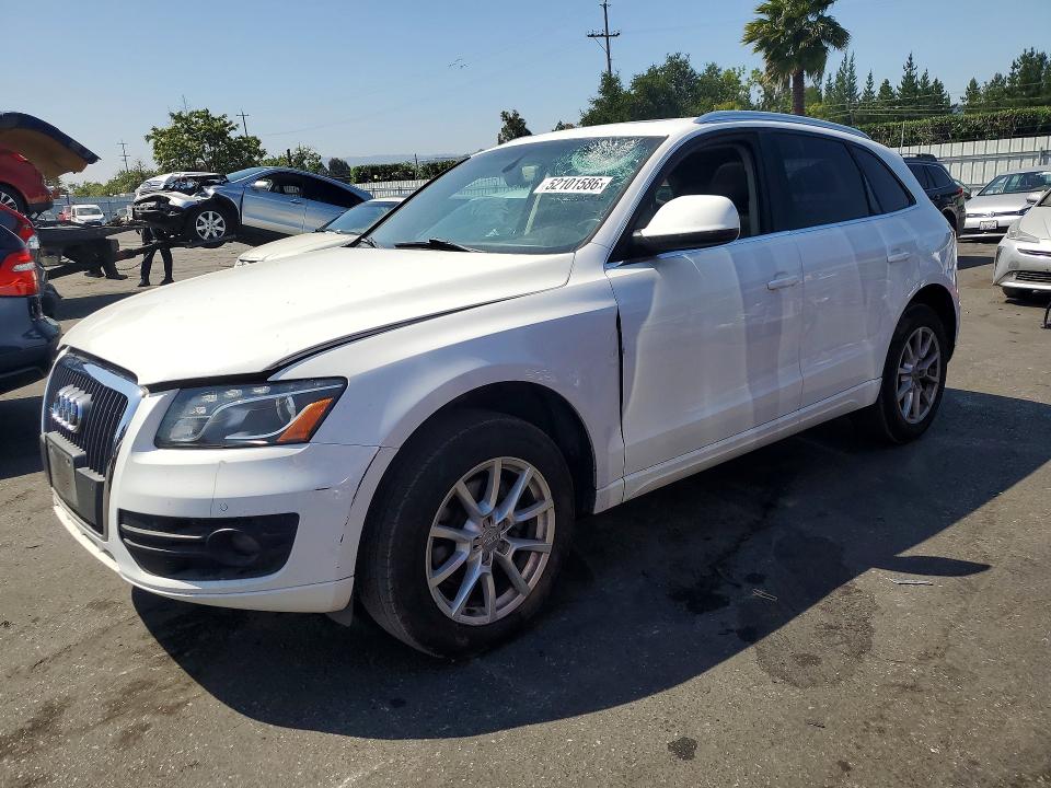 52101586 :رقم المزاد ، WA1LFAFP1CA009899 vin ، 2012 Audi Q5 مزاد بيع