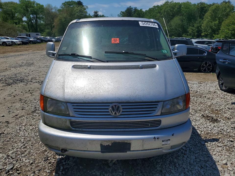 2001 Volkswagen Eurovan მანქანა იყიდება აუქციონზე, vin: WV2KB47021H154195, აუქციონის ნომერი: 54262786