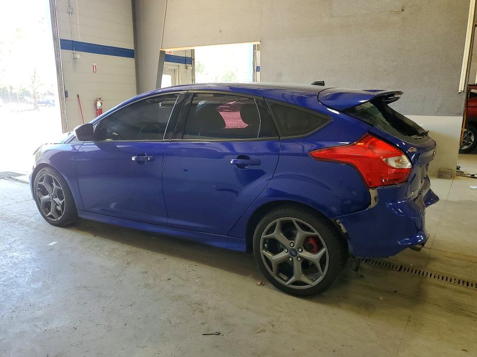 Продажа на аукционе авто 2014 Ford Focus, vin: 1FADP3L93EL388071, номер лота: 53938006