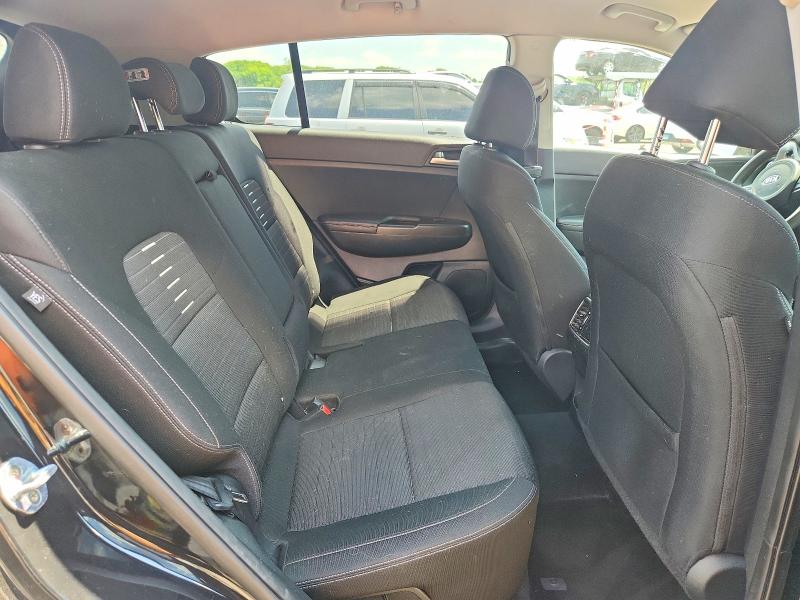 Продажа на аукционе авто 2018 Kia Sportage, vin: KNDPMCAC8J7400099, номер лота: 54092606