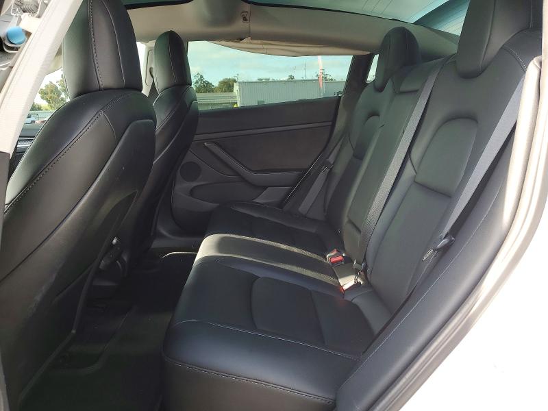 Продажа на аукционе авто 2022 Tesla Model 3, vin: 5YJ3E1EB5NF211721, номер лота: 52529546