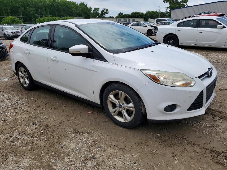 2014 Ford Focus მანქანა იყიდება აუქციონზე, vin: 1FADP3F29EL106496, აუქციონის ნომერი: 55113286