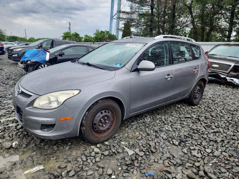 Auction sale of the 2011 Hyundai Elantra Touring, vin: KMHDC8AE9BU098230, lot number: 54312166