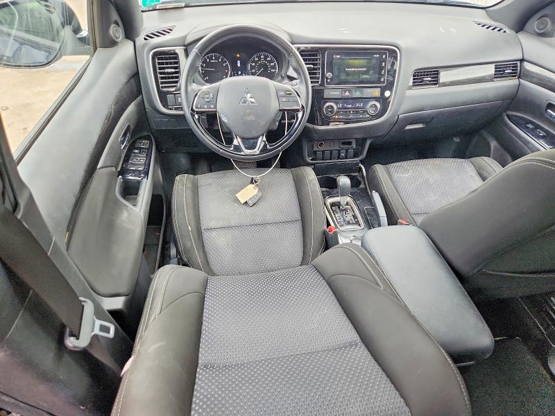 Продаж на аукціоні авто 2018 Mitsubishi Outlander, vin: JA4AD3A38JZ047061, номер лоту: 50695496