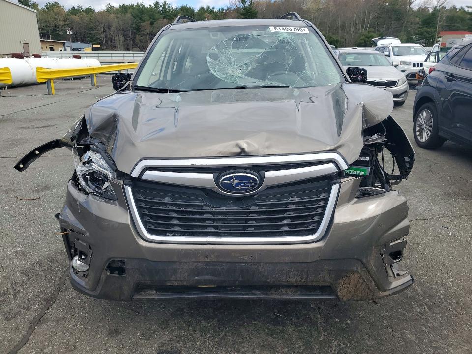 51400796 :رقم المزاد ، JF2SKAJC2MH467611 vin ، 2021 Subaru Forester مزاد بيع