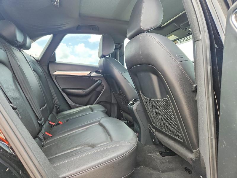 2018 Audi Q3 მანქანა იყიდება აუქციონზე, vin: WA1BCCFS8JR016710, აუქციონის ნომერი: 53285666