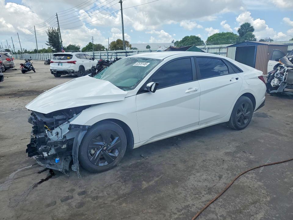 52539146 :رقم المزاد ، 5NPLM4AG8PH090273 vin ، 2023 Hyundai Elantra مزاد بيع