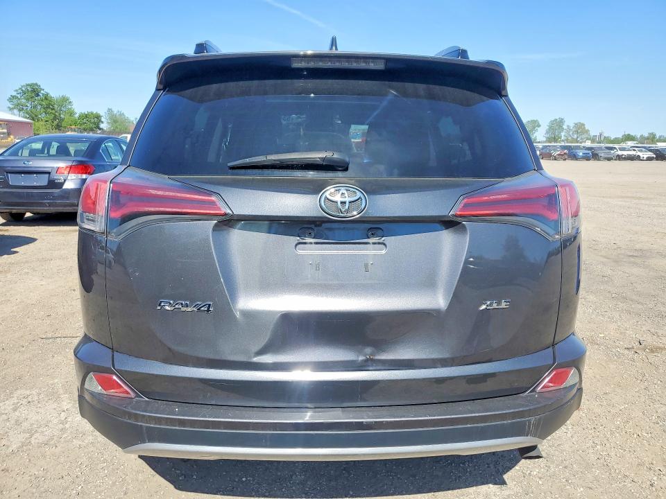 2017 Toyota Rav4 მანქანა იყიდება აუქციონზე, vin: 2T3WFREV6HW338298, აუქციონის ნომერი: 53424956
