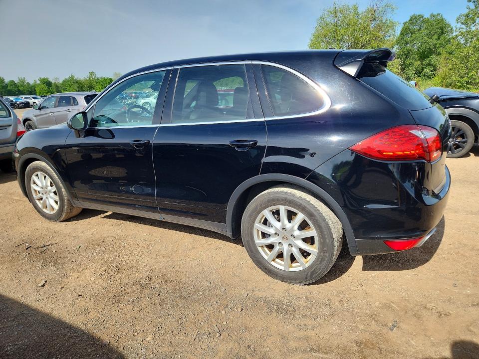 52263916 :رقم المزاد ، WP1AA2A24DLA01930 vin ، 2013 Porsche Cayenne مزاد بيع
