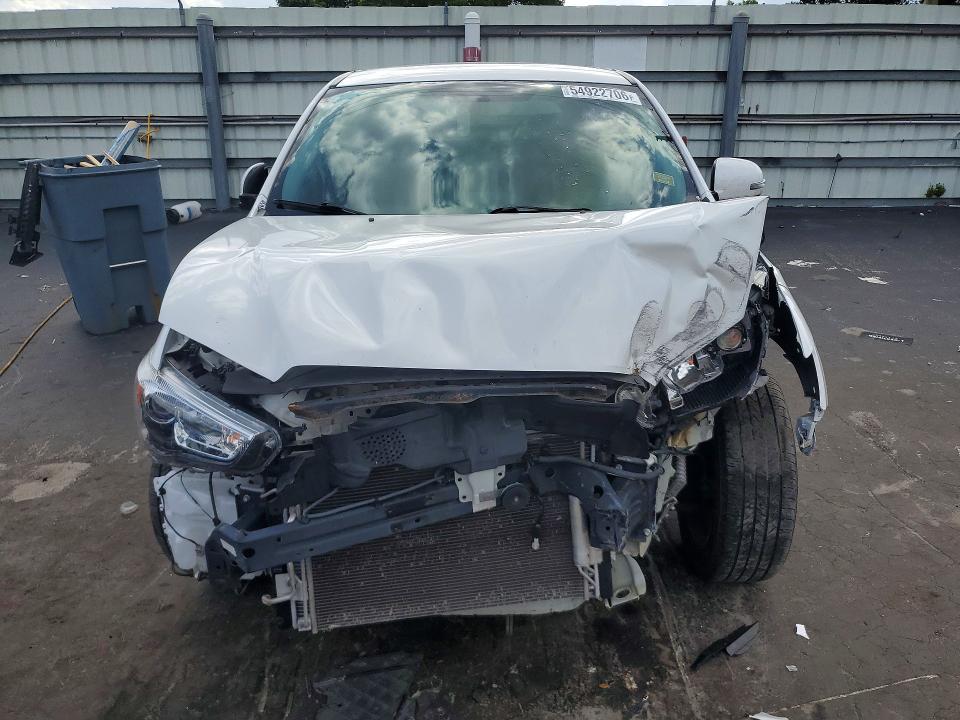 54922706 :رقم المزاد ، JA4AP3AU5HZ058688 vin ، 2017 Mitsubishi Outlander Sport مزاد بيع