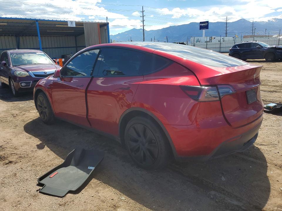 2025 Tesla Model Y მანქანა იყიდება აუქციონზე, vin: 7SAYGDEE1SF307405, აუქციონის ნომერი: 52938386