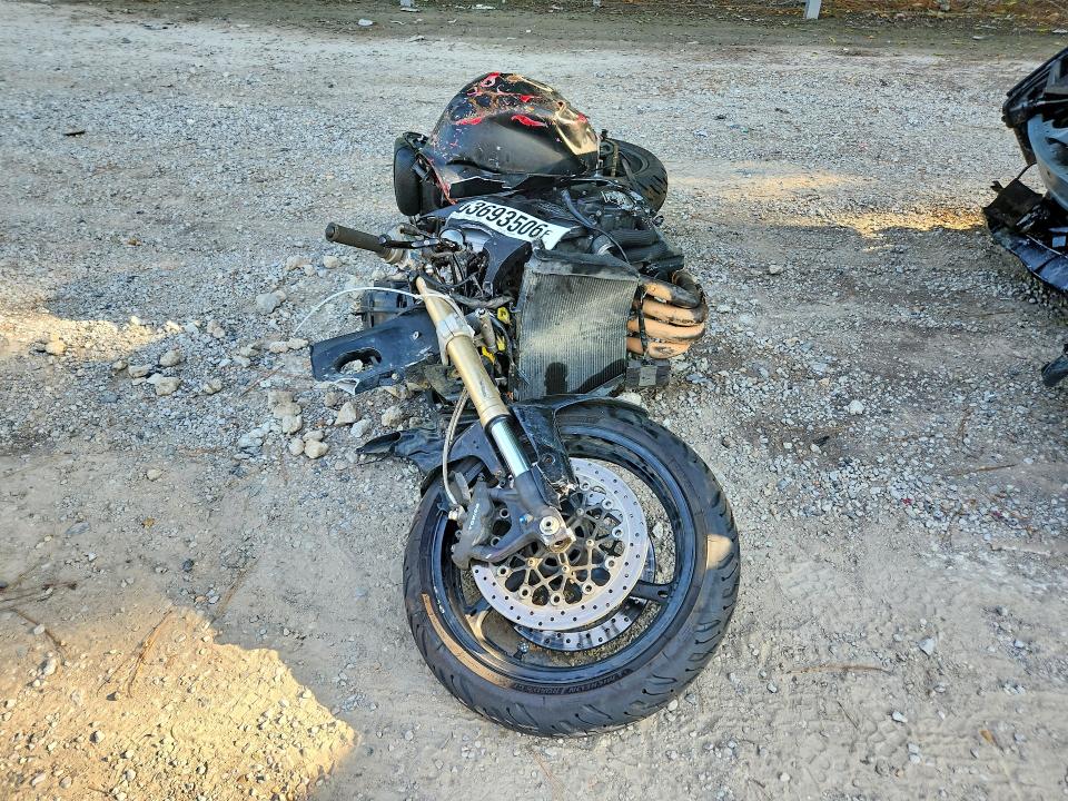 53693506 :رقم المزاد ، JS1GN7DA362106736 vin ، 2006 Suzuki Gsx-r1000 مزاد بيع