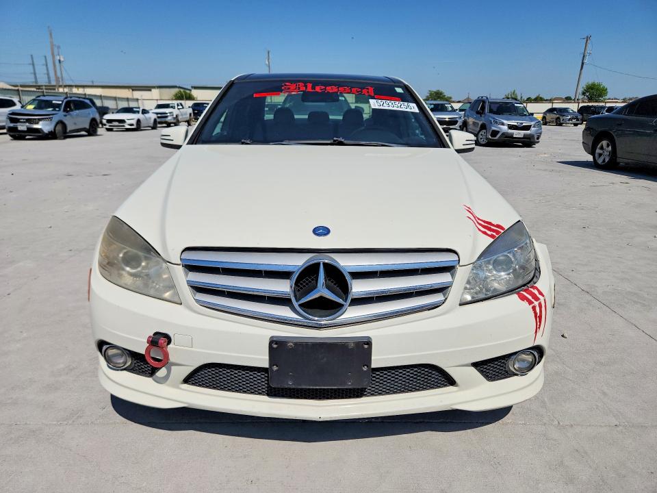 2010 Mercedes-benz C მანქანა იყიდება აუქციონზე, vin: WDDGF5EB5AR103969, აუქციონის ნომერი: 52935256