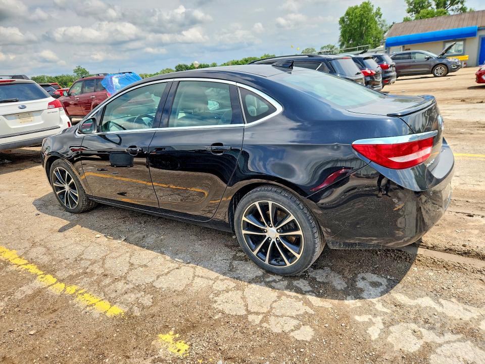 2017 Buick Verano მანქანა იყიდება აუქციონზე, vin: 1G4PR5SK4H4103941, აუქციონის ნომერი: 55313086
