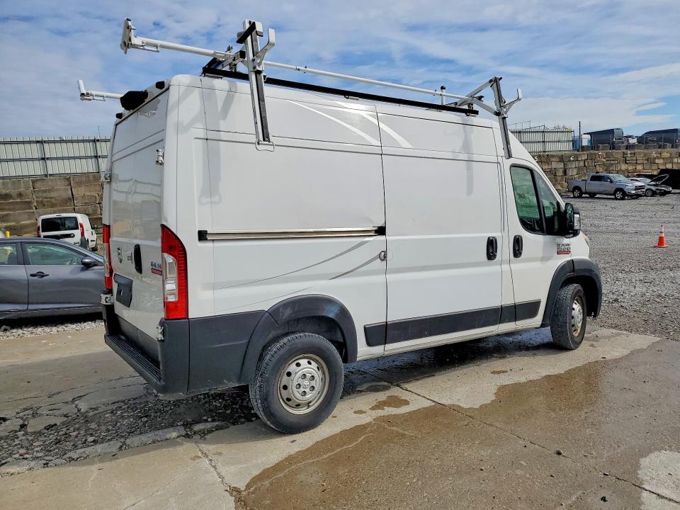 49318546 :رقم المزاد ، 3C6TRVBGXKE549992 vin ، 2019 Ram Promaster 1500 مزاد بيع