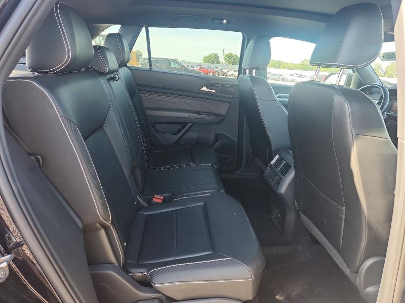 53755446 :رقم المزاد ، 1V2SE2CA9NC225371 vin ، 2022 Volkswagen Atlas مزاد بيع