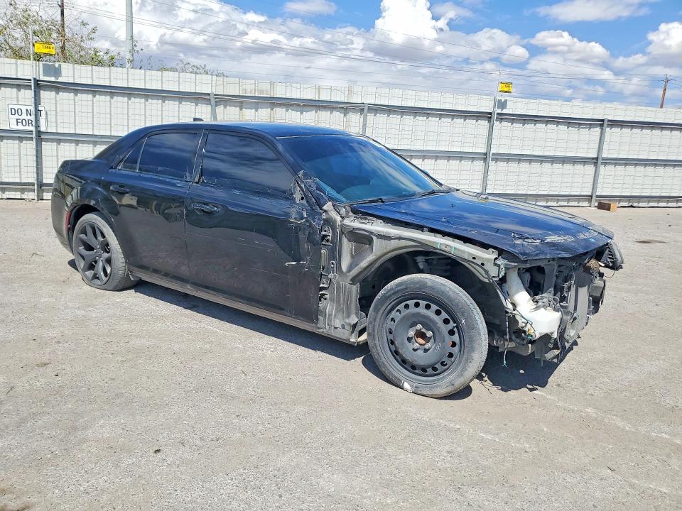 2021 Chrysler 300 მანქანა იყიდება აუქციონზე, vin: 2C3CCABG4MH532975, აუქციონის ნომერი: 55315036