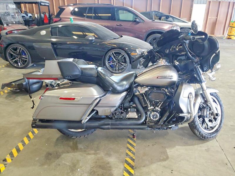 Продаж на аукціоні авто 2017 Harley-davidson Flhtcu, vin: 1HD1FCC16HB612615, номер лоту: 52758266