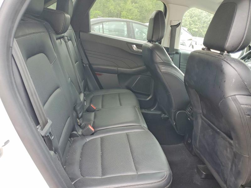 51888486 :رقم المزاد ، 1FMCU0H68MUB15353 vin ، 2021 Ford Escape مزاد بيع