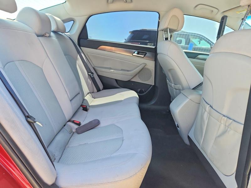 Продажа на аукционе авто 2016 Hyundai Sonata, vin: 5NPE34AF0GH272391, номер лота: 53264026