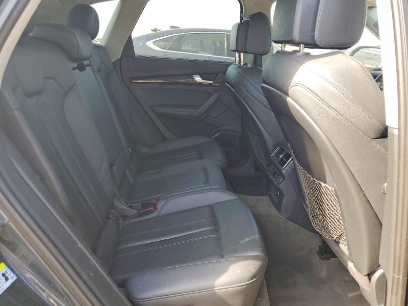 Продаж на аукціоні авто 2018 Audi Q5, vin: WA1CNAFY6J2007407, номер лоту: 53816066