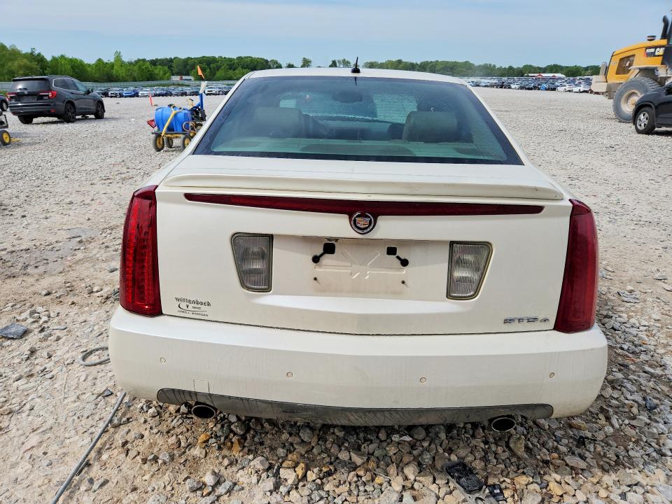2007 Cadillac Sts მანქანა იყიდება აუქციონზე, vin: 1G6DW677370136044, აუქციონის ნომერი: 54819086